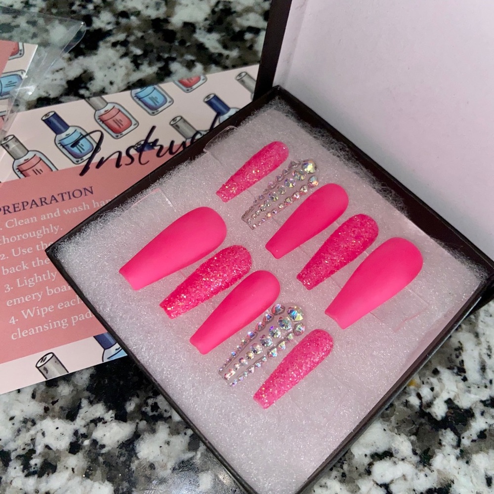 Press On Nails